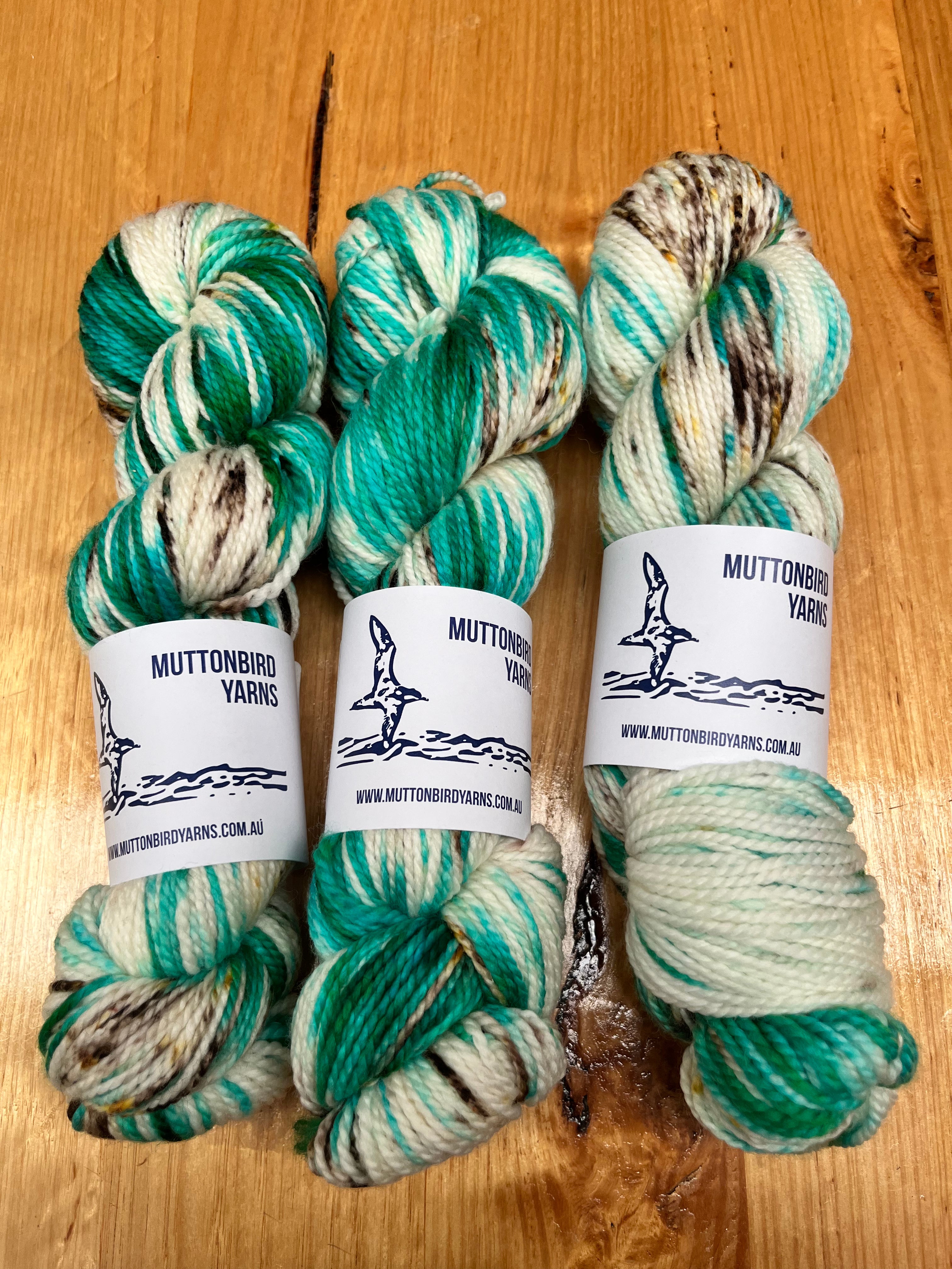 DK High Twist - Peppermint Crisp